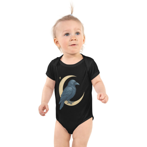 Infant bodysuit