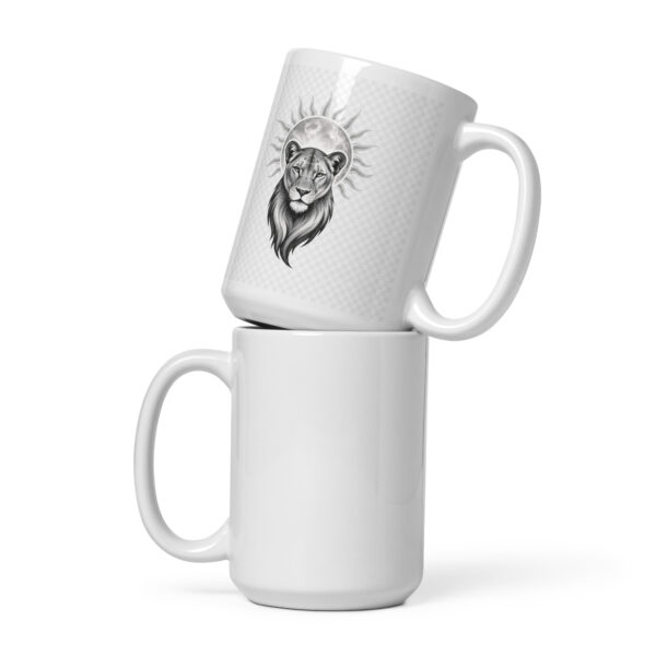 White glossy mug